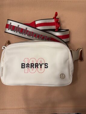 lululemon athletica Cream and Red Waist Bag with Branded Strap